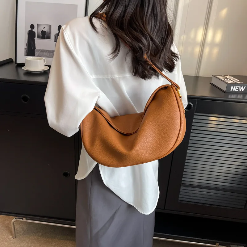 Soft Leather Texture Single Shoulder Crossbody Bag Fashion Trendy Wide Shoulder Strap Dumpling Underarm Bag Casual Chest Satchel