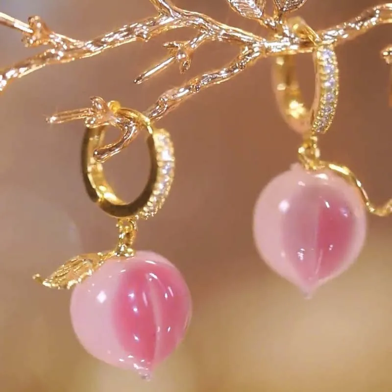 Женские серьги-подвески в ассортименте