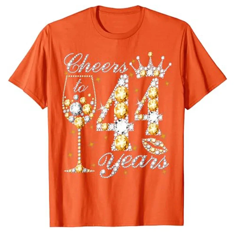 Футболка Cheers To 44 лет Happy 44th Birthday Queen Drink Wine женская мода и потрясающие футболки