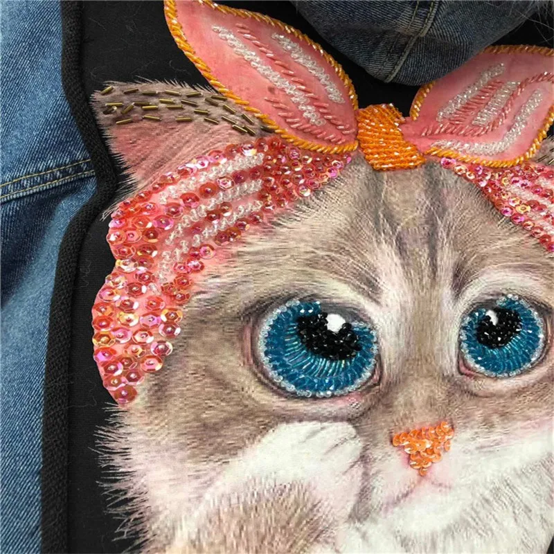 Back cartoon cat print thick fur liner real fur parka women natural raccoon fur collar denim jacket oversized fur hood coat