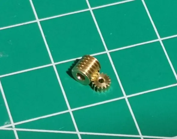 

Мини редуктор червячной пары, латунь, 2 мм