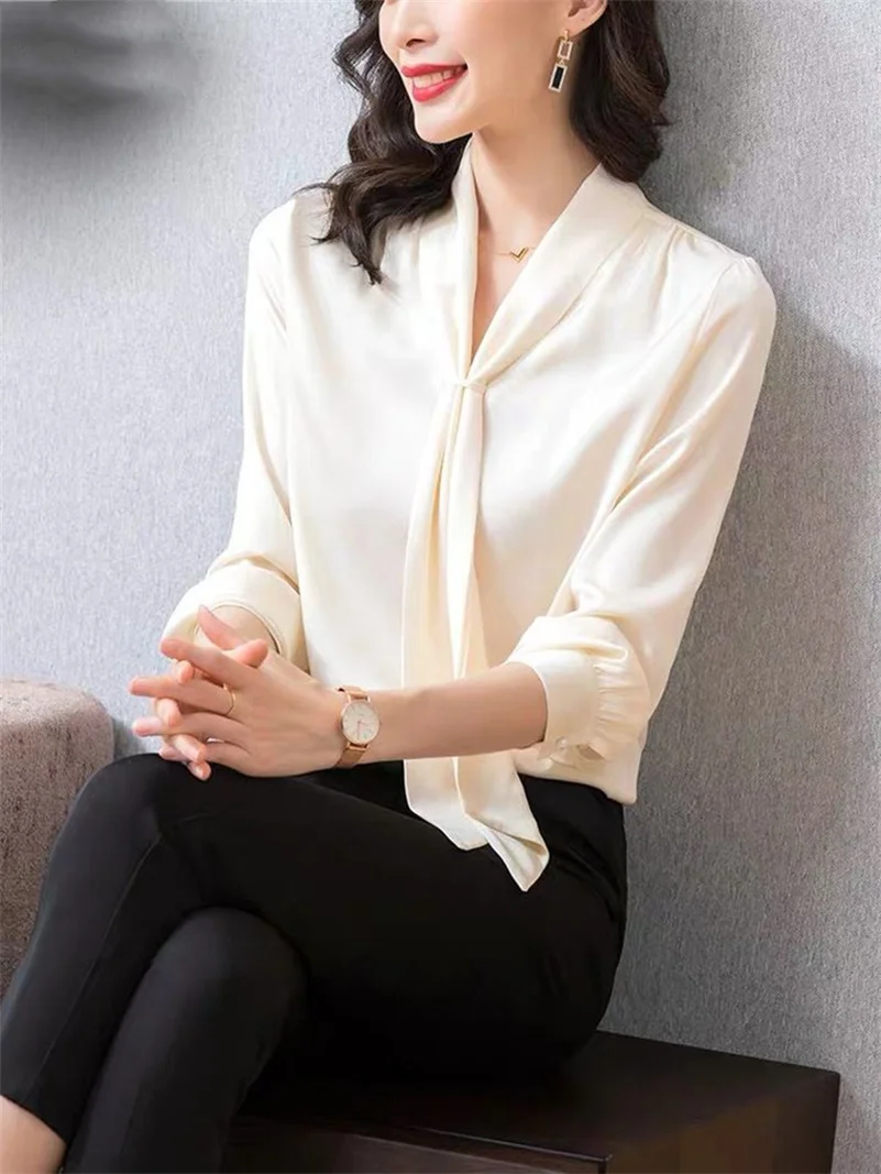 Женская однотонная атласная блузка с длинным рукавом и воротником-шарфом |