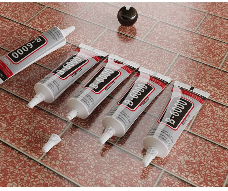 Рисунок 6 - Прозрачный клей для ремонта контактных телефонов