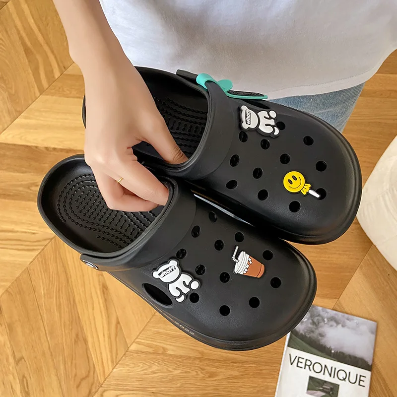 Women Hole Shoes Summer Non-slip Couples EVA Sandals Girl Beach Shoes Home Slippers Outdoor Personalized Sandals Women Slippers