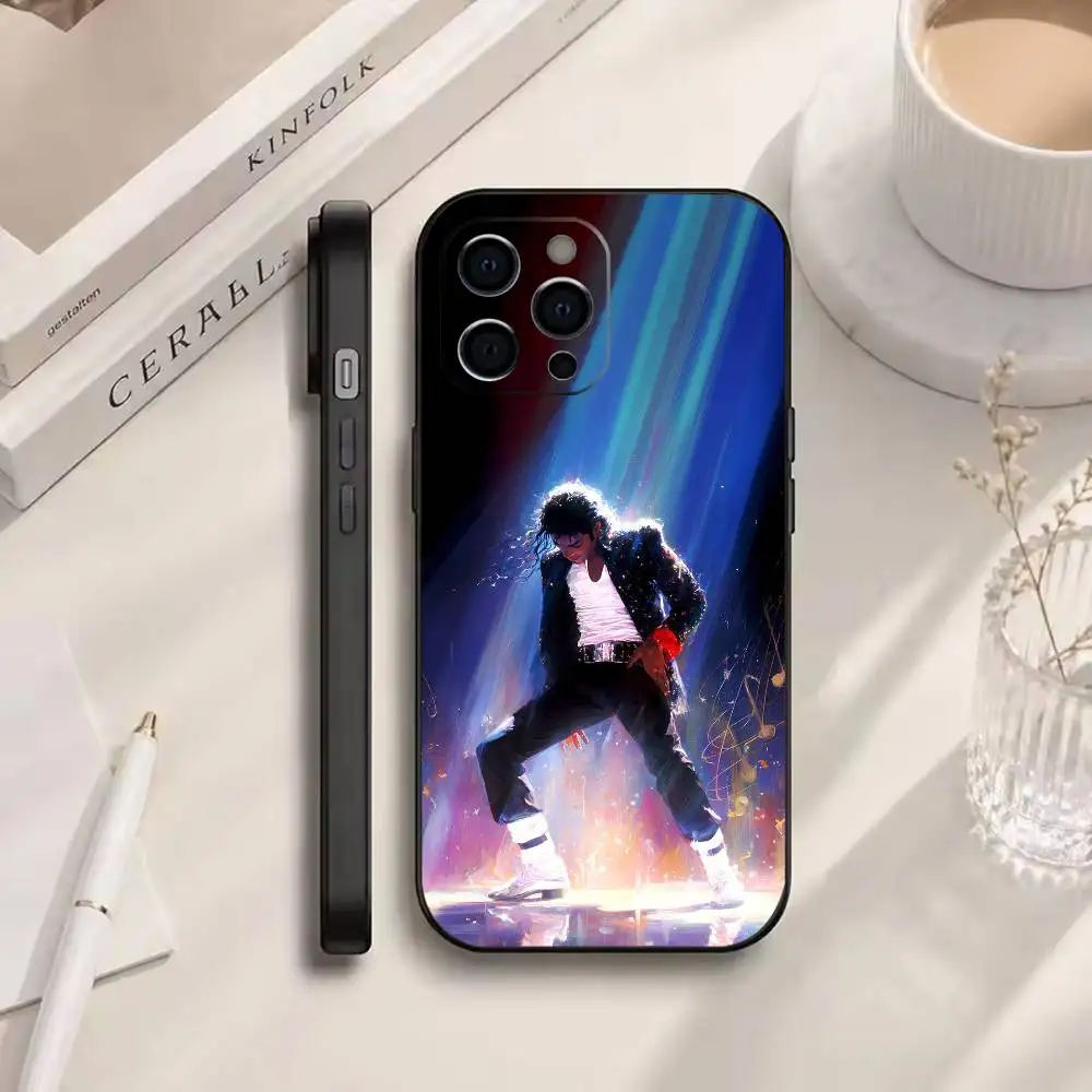 Фото Чехол для телефона Pop King M-Michael Jackson для iPhone 17, 16, 15, 14, 13, 12, 11, Pro, Max, Plus, Air, X, XS, XR, SE, мягкий черный (один) №3