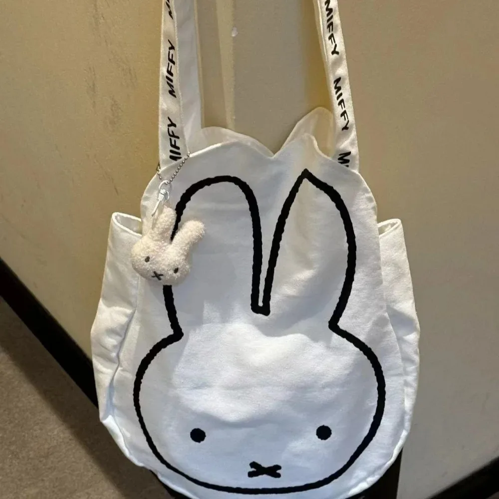 Фото Милая холщовая сумка Miffy Kawaii, большая вместительная сумка на одно плечо, универсальная сумка, школьная сумка, модная сумка на плечо, подарок для девочки №5
