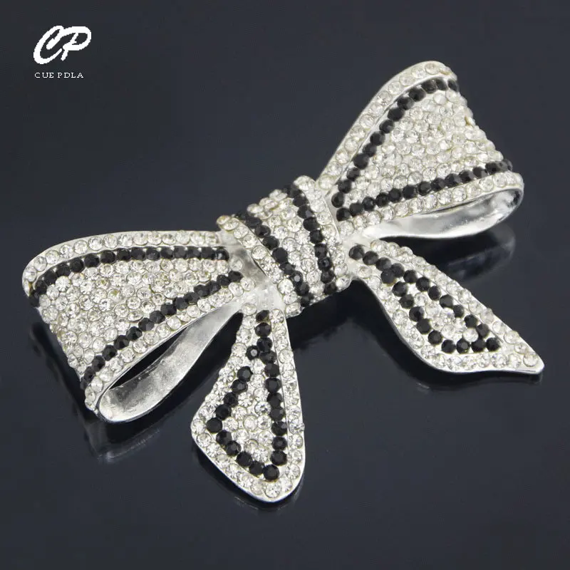 

High Grade Delicate Temperament Black and White Rhinestone Bow Brooch Dress Versatile Collar Pin Pin Silk Scarf Button