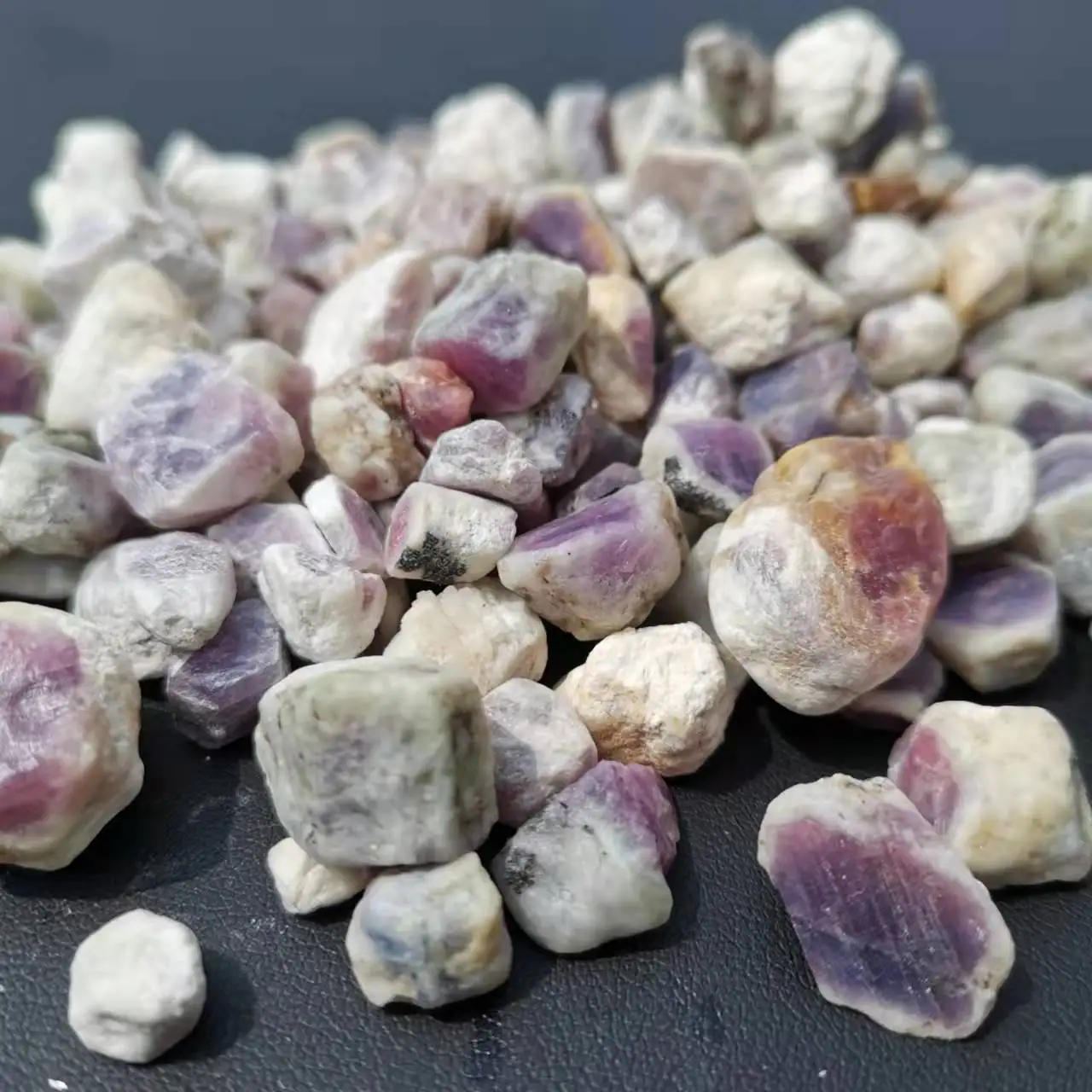 

Natural Raw Purple Corundum stones rough mineral crystal specimen