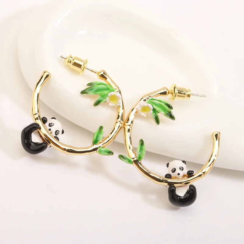 

French Creative Fashion Trend Small Animal Bamboo Earrings Earrings Enamel Craft Design Show Face Thin Earrings Personality