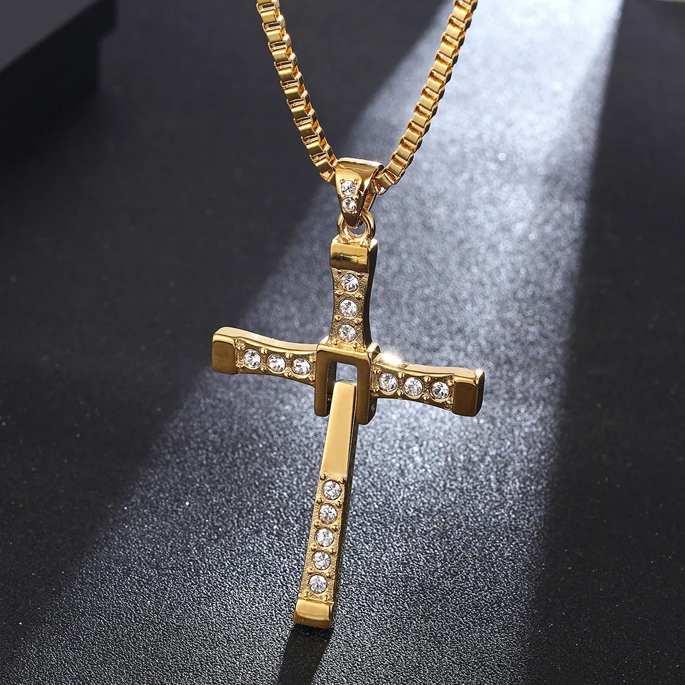 2023 Hot Selling Fast and Furious Stainless Steel Dominic Toretto Jesus Cross Necklace for Men Jewelry Chain Pendant Give Gifts