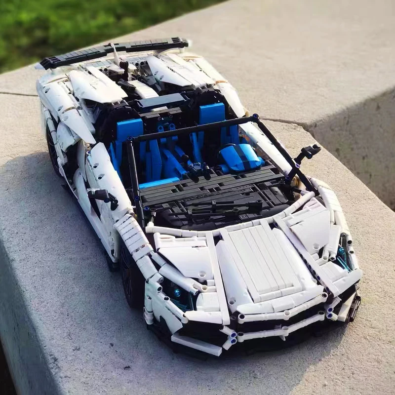 

Высокотехнологичный городской конструктор в масштабе 1:8, суперспортивный автомобиль, технический конструктор SVJ Roadster, Модель гоночного авт...