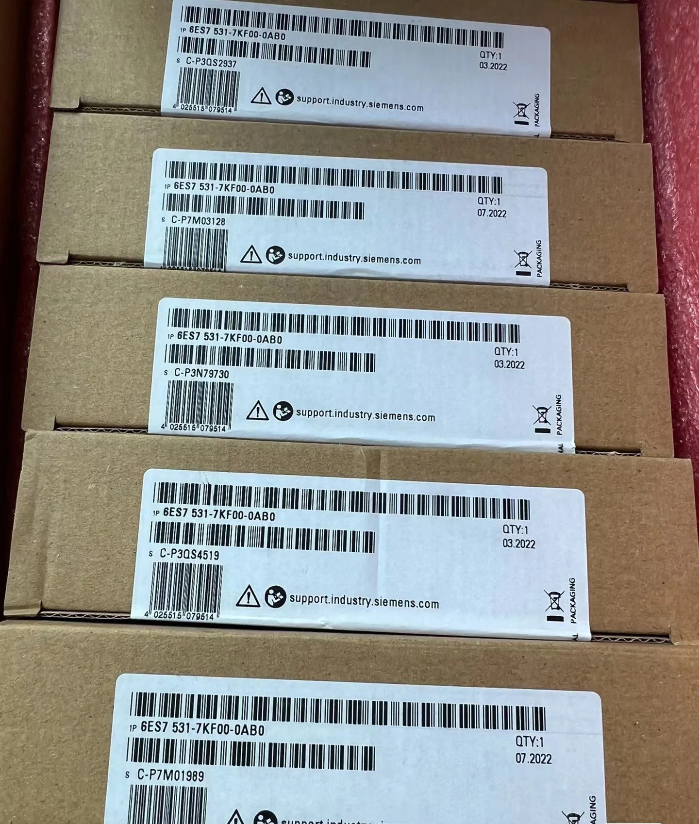 

SIEMENS SIMATIC S7-1500 analog input module 6ES7531-7KF00-0AB0