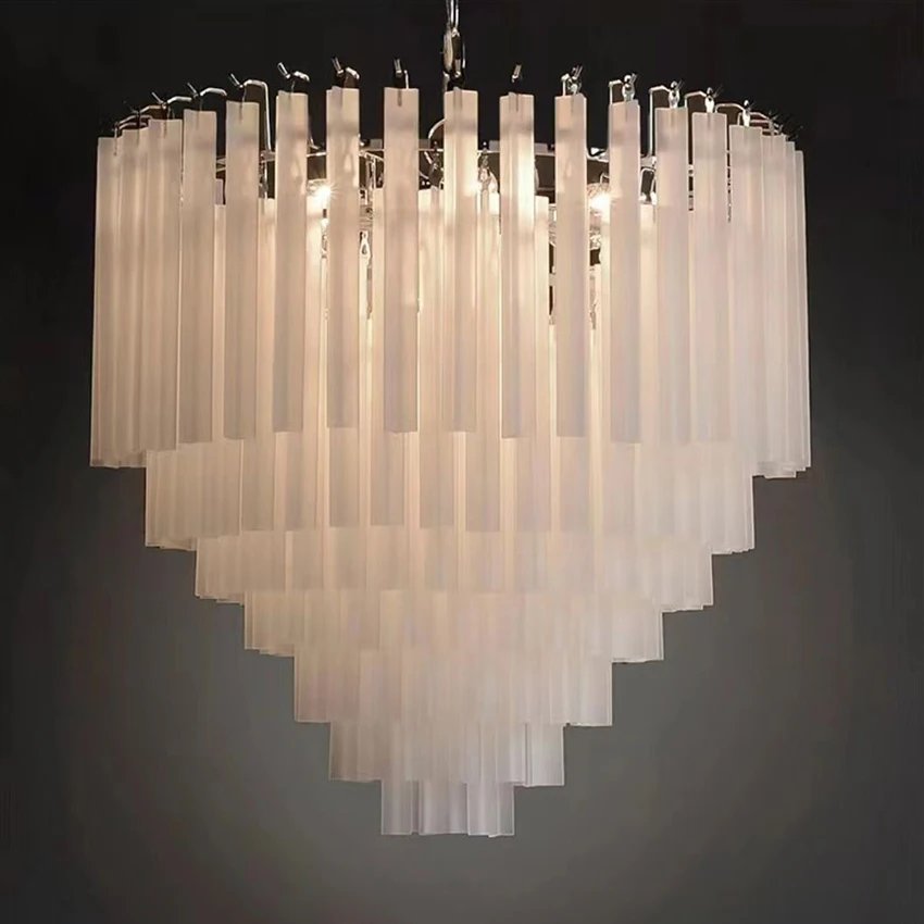 Постмодернистский подвесной светильник для гостиной минималистичный