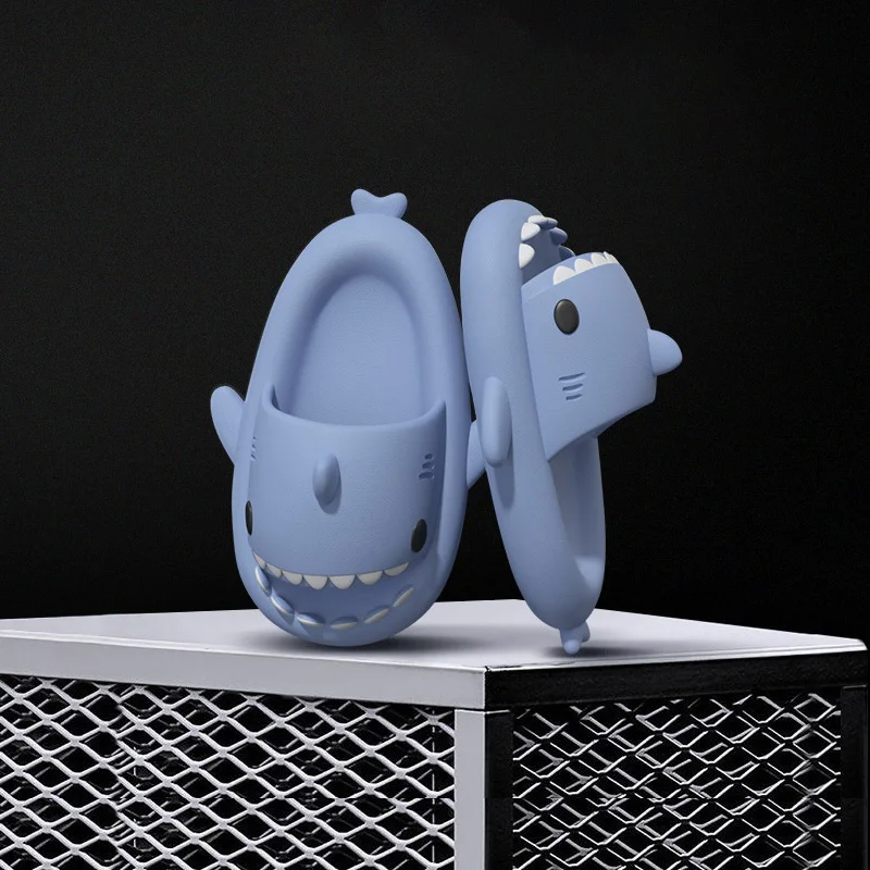 Women Men Indoor Bathroom Slides Cute Shark Slippers 4CM Platform Couples Summer Shoes Soft EVA Female Male Beach Flip Flops