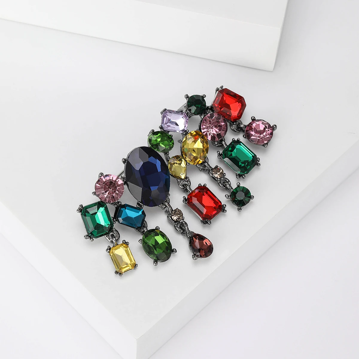 Брошь с эмалью цвет в ассортименте