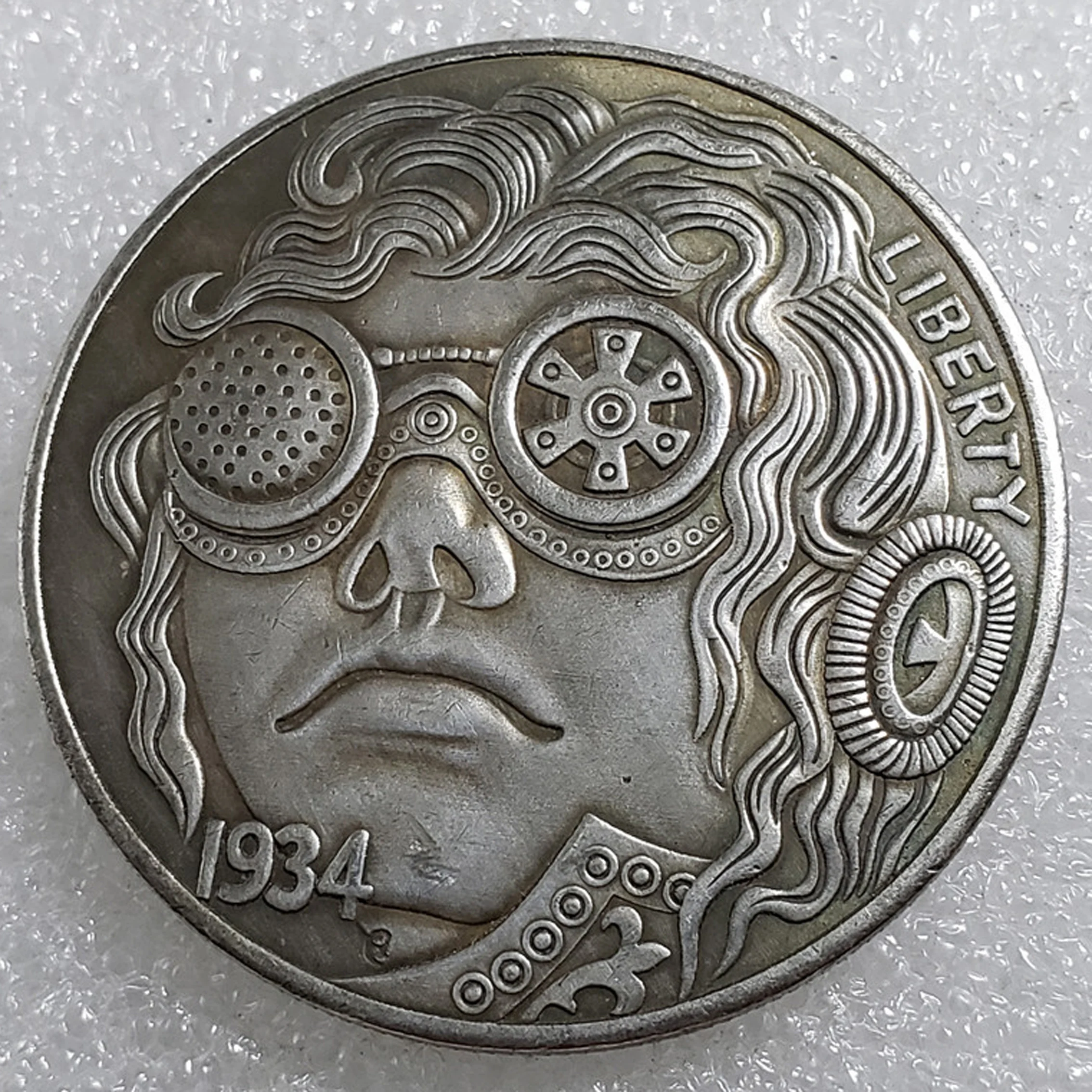 

People With Glasses Pattern 38MM Diameter Coins Beautifully Hand Polished Magic Props Birthday Gifts Home Decor Collectibles