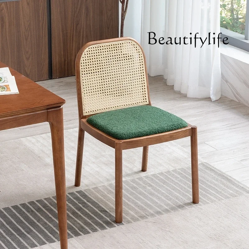 Средневековый обеденный стул из ротанга скандинавский домашний со спинкой