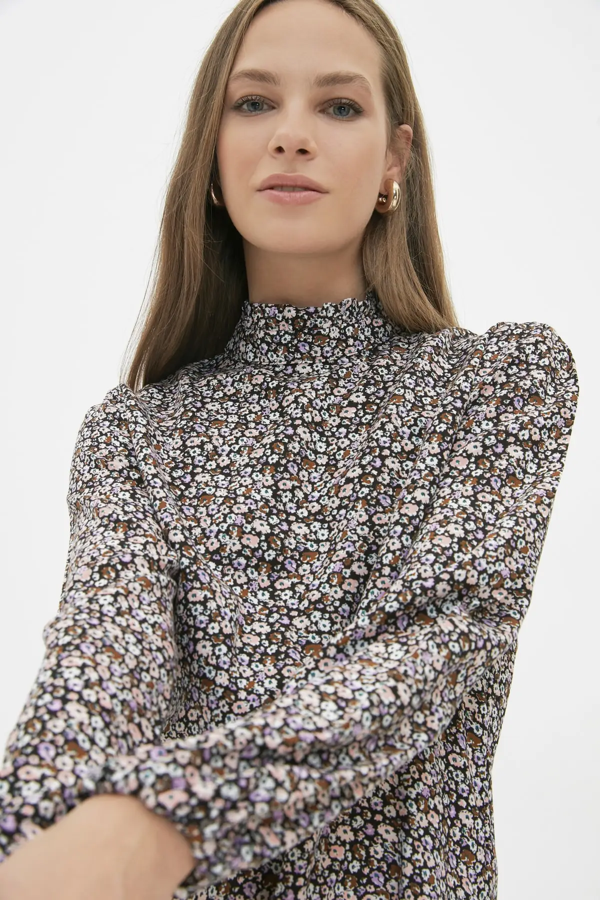 

Trendyol Upright Collar Floral Patterned Tunic TCTAW22UK0171