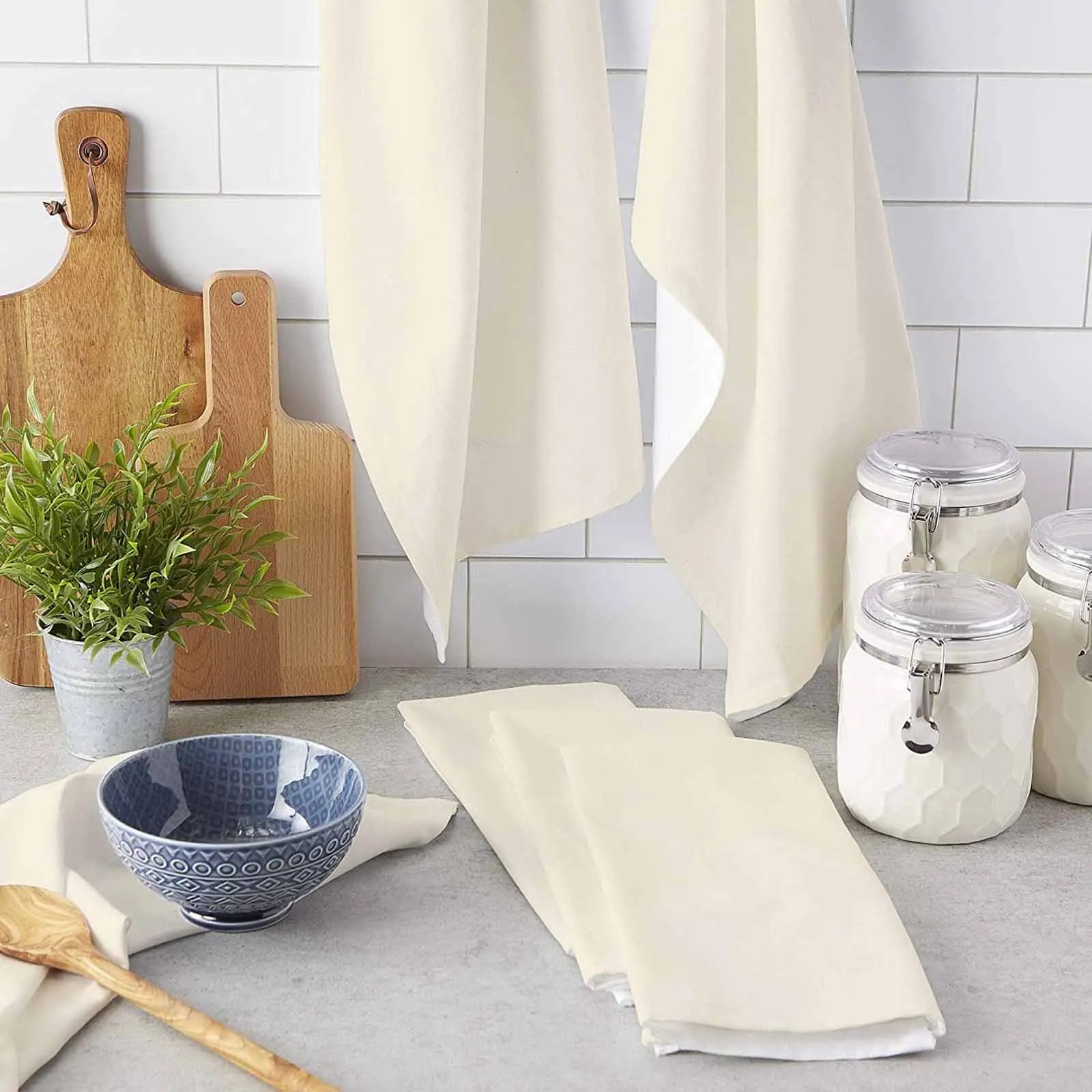 Однотонное полотенце из микрофибры 45x75