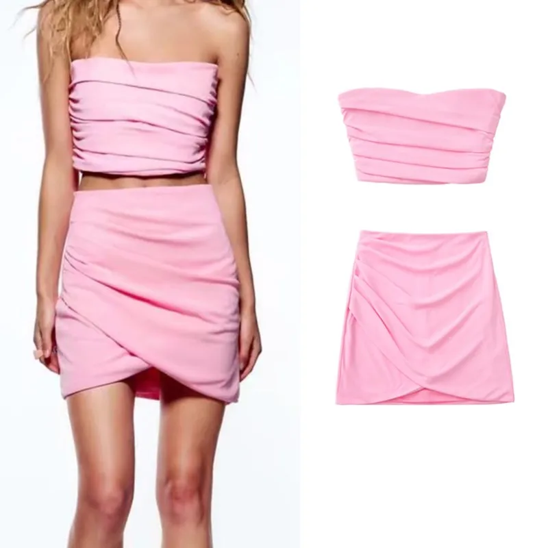 

New 2022 Women Sexy Solid Skirts Sets Casual Elastic Strapless Tops+Pleated Female High Waist Pleated Skirt Outwear Two Pcs