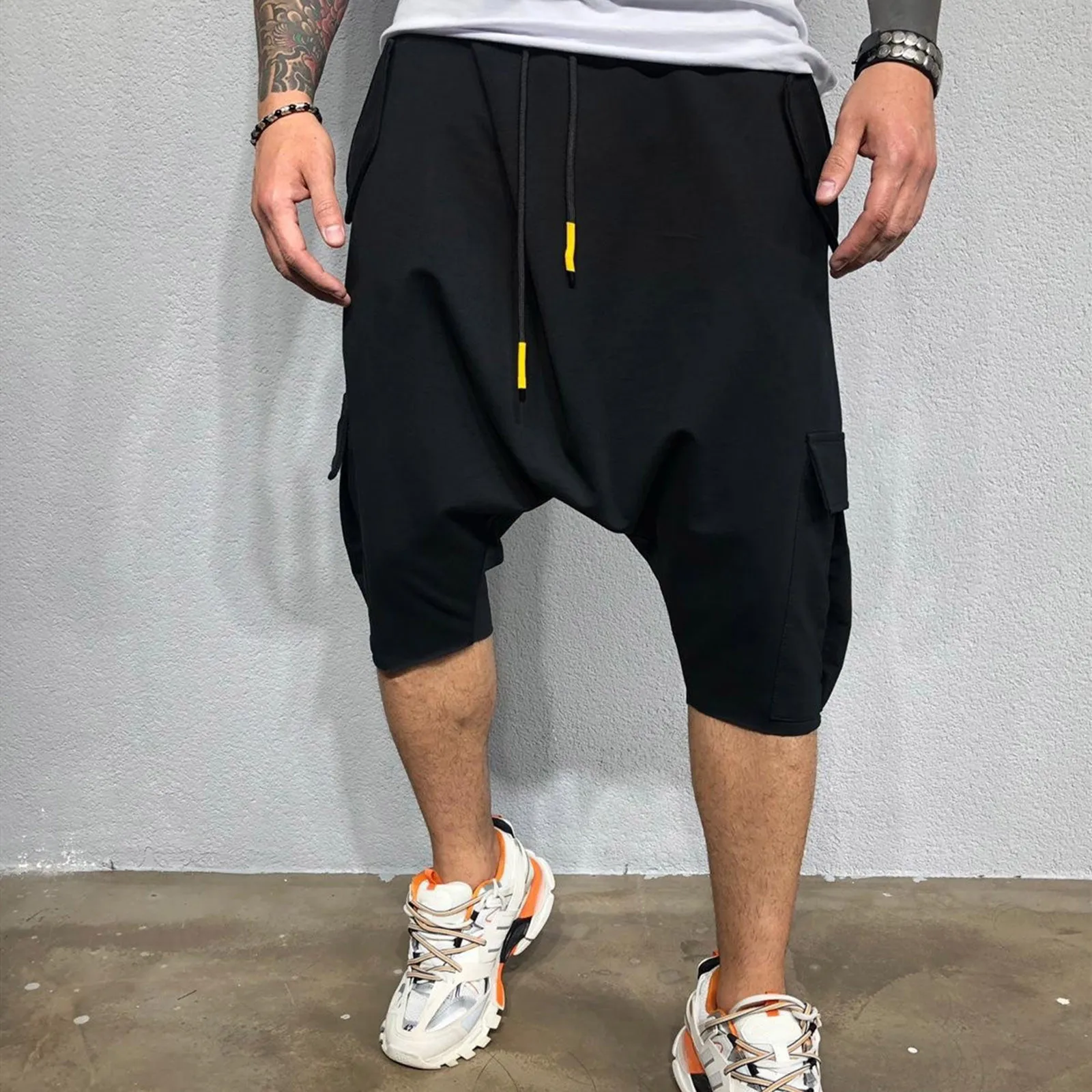 

2022 Men Spring Summer Solid Color Casual Loose Tie Pocket Harem Cropped Pants High Quality Street Style Shorts Fast Shipping