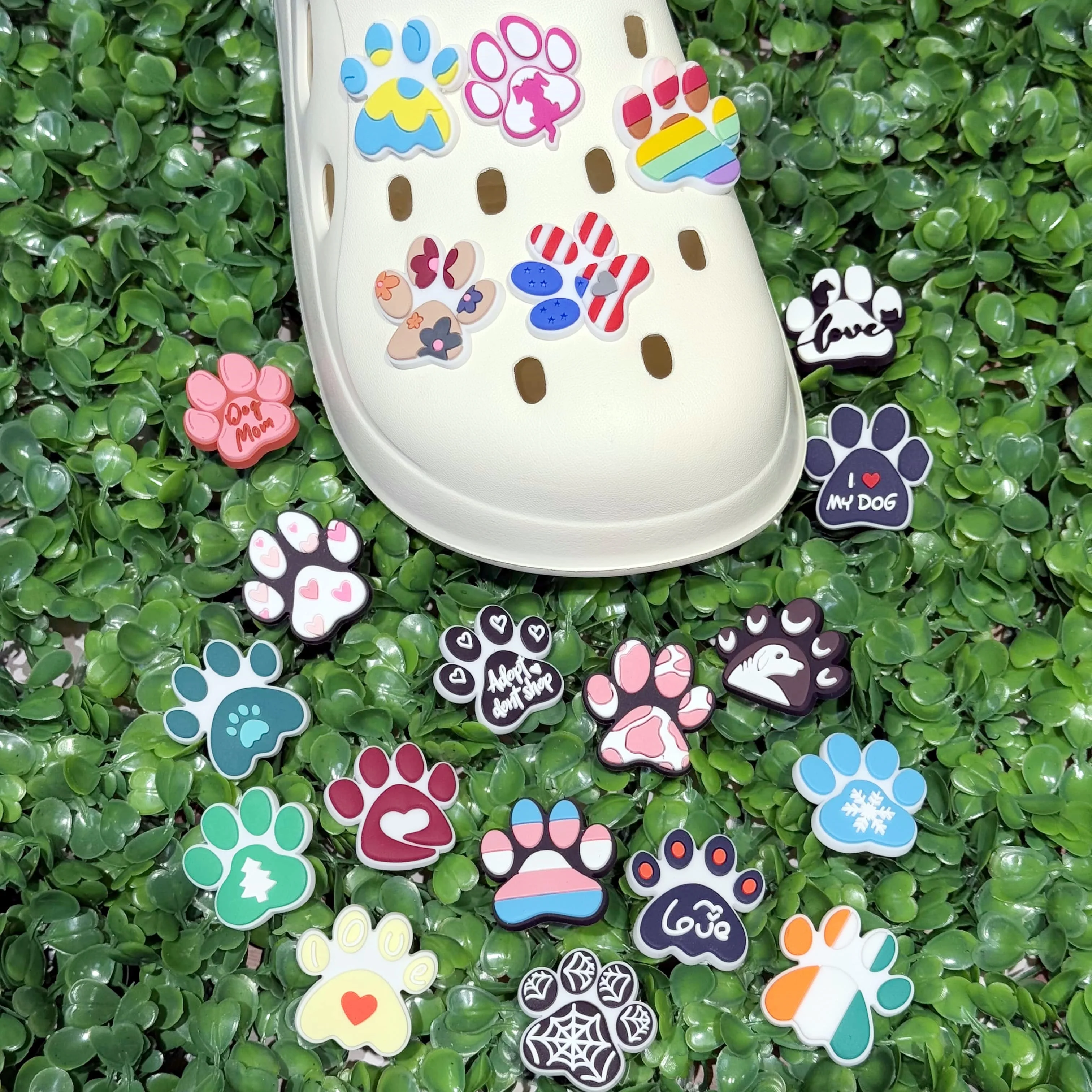 1-21 шт. сандалии из ПВХ с рисунком следа лапы собаки и мамы подвески для обуви