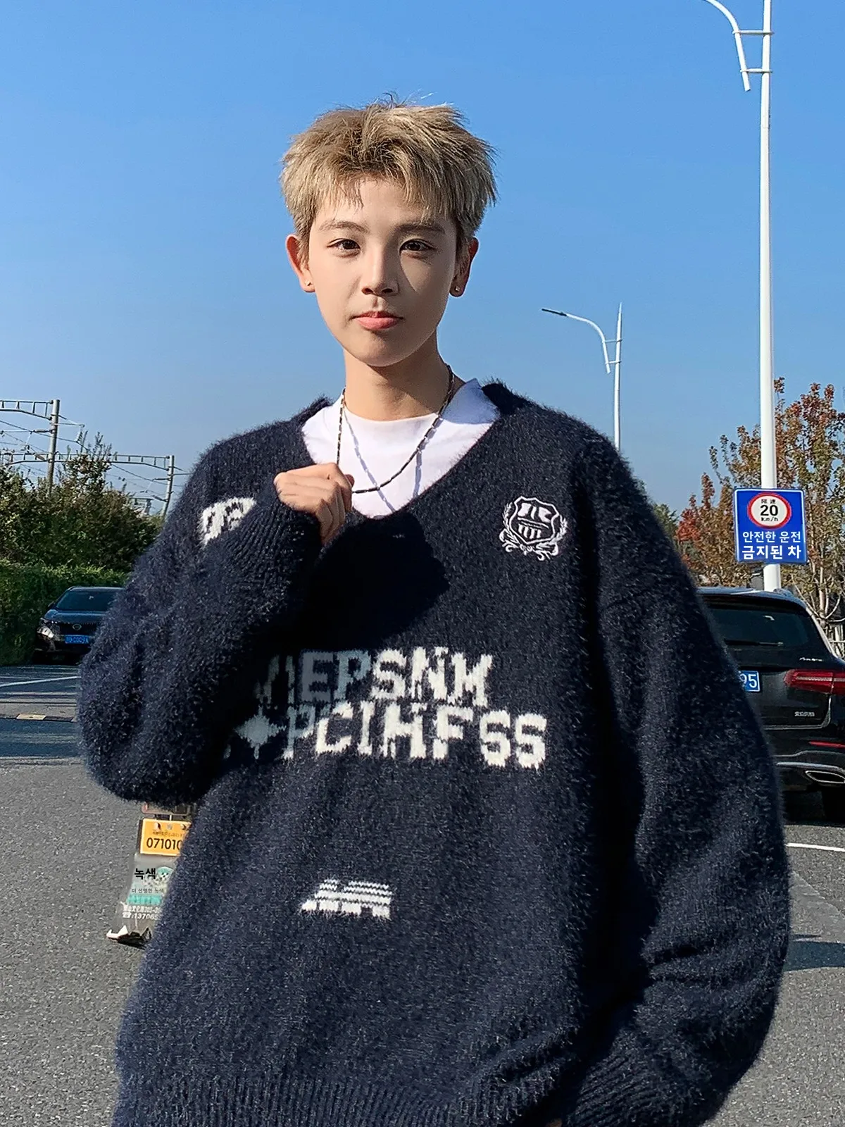 Осенне-зимний свитер с v-образным вырезом и вышивкой букв мужской американский