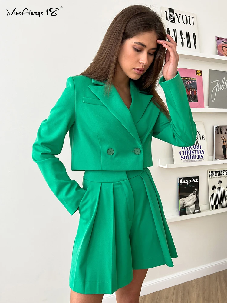 Mnealways18-Blazer elegante y pantalones cortos plisados para mujer, conjunto de dos piezas a la moda, traje de 2 piezas con cuello con muescas, color verde
