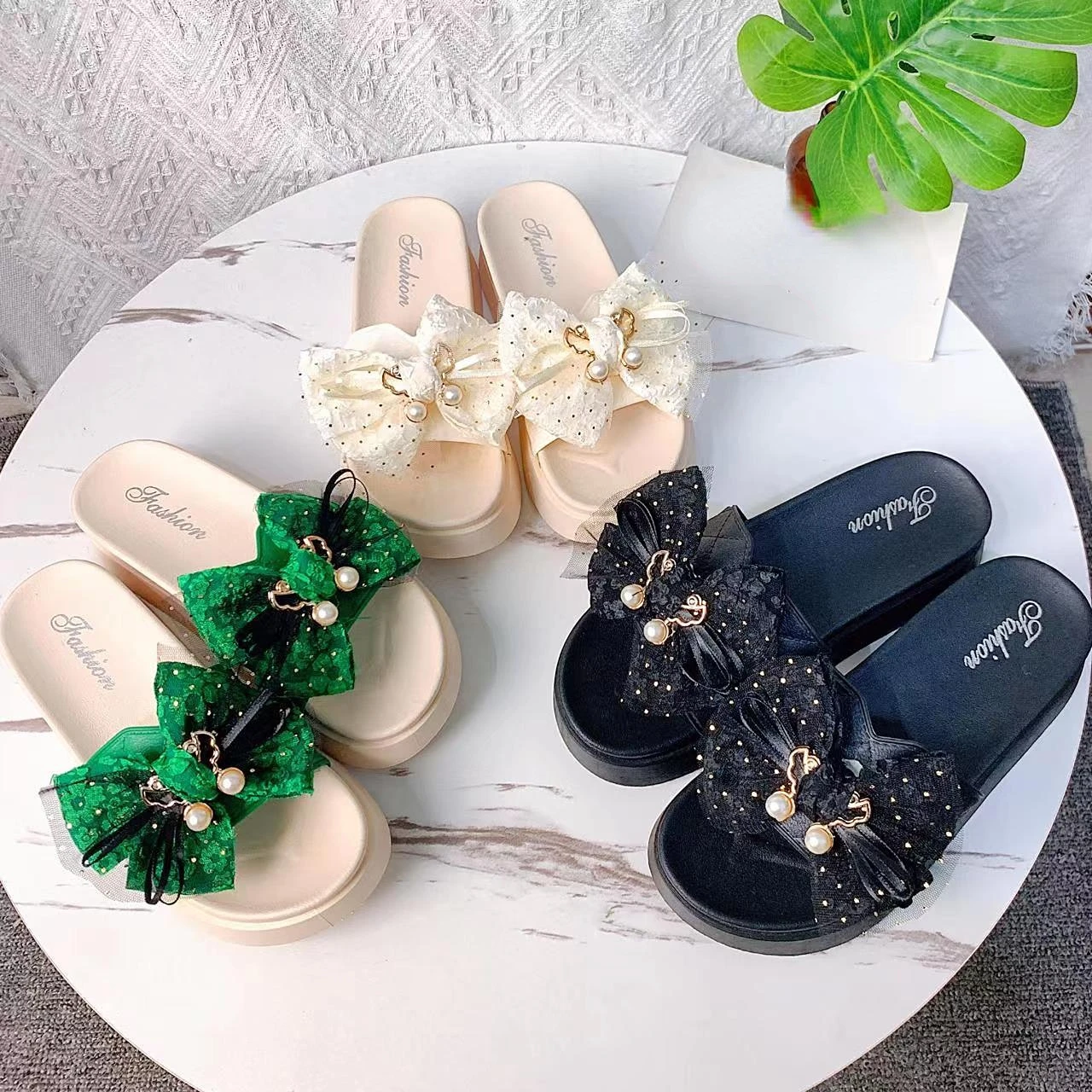 

BCEBYL 2023 New Fashion Slippers Women's Women's Outdoor Shoes Platform Beach Flats Slippers Casual Thick Sole Drag Women Shoes