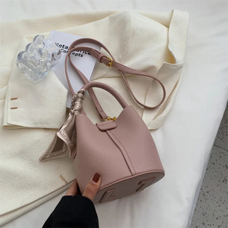 Mini Crossbody Shoulder Bucket Bags For Women Large Capacity PU Leather 2023 New Fashion Solid Color Portable Female Bag