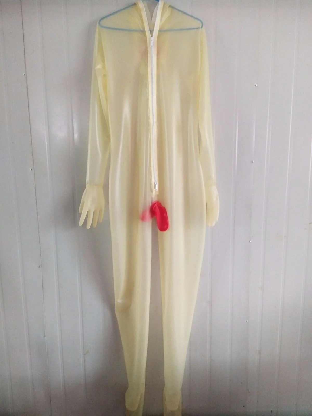 Латексные резиновые колготки прозрачная и красная бленда привлекательный