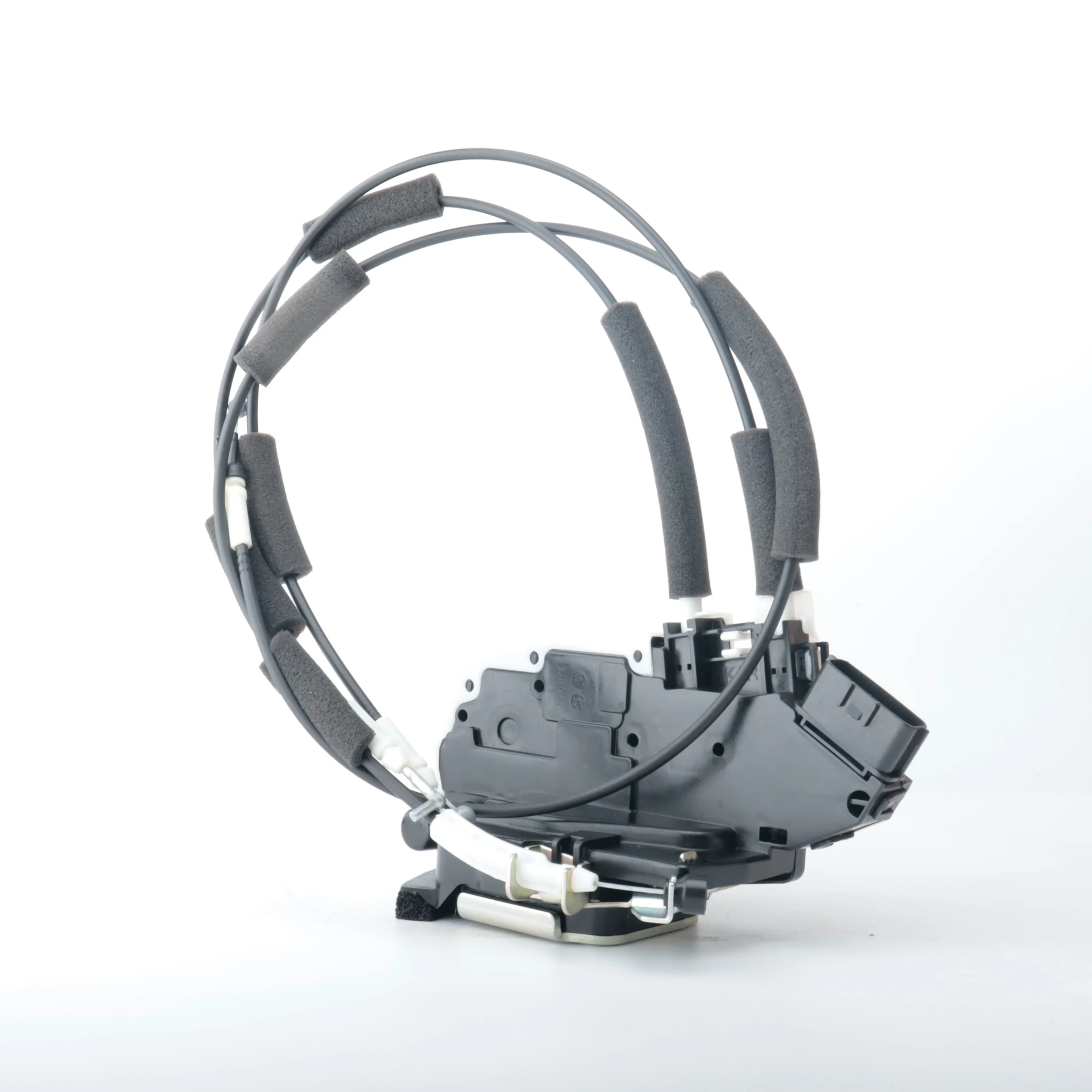 Привод дверного замка правой передней двери автомобиля 80500-1LA0A-01 805001LA0A01 для Nissan