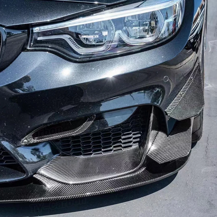 Передний разветвитель из натурального углеродного волокна боковой на