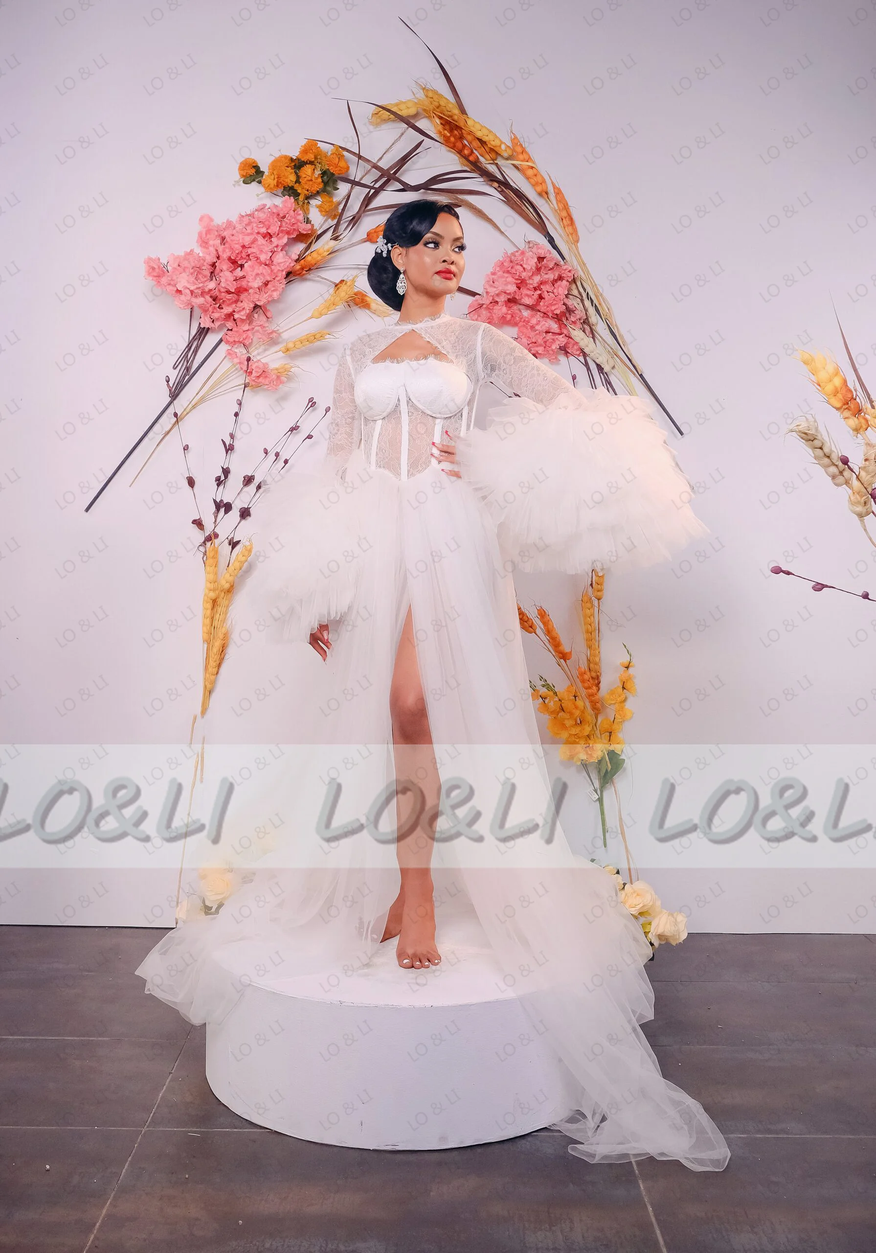 Рисунок 2 - Женский свадебный халат LO & LI