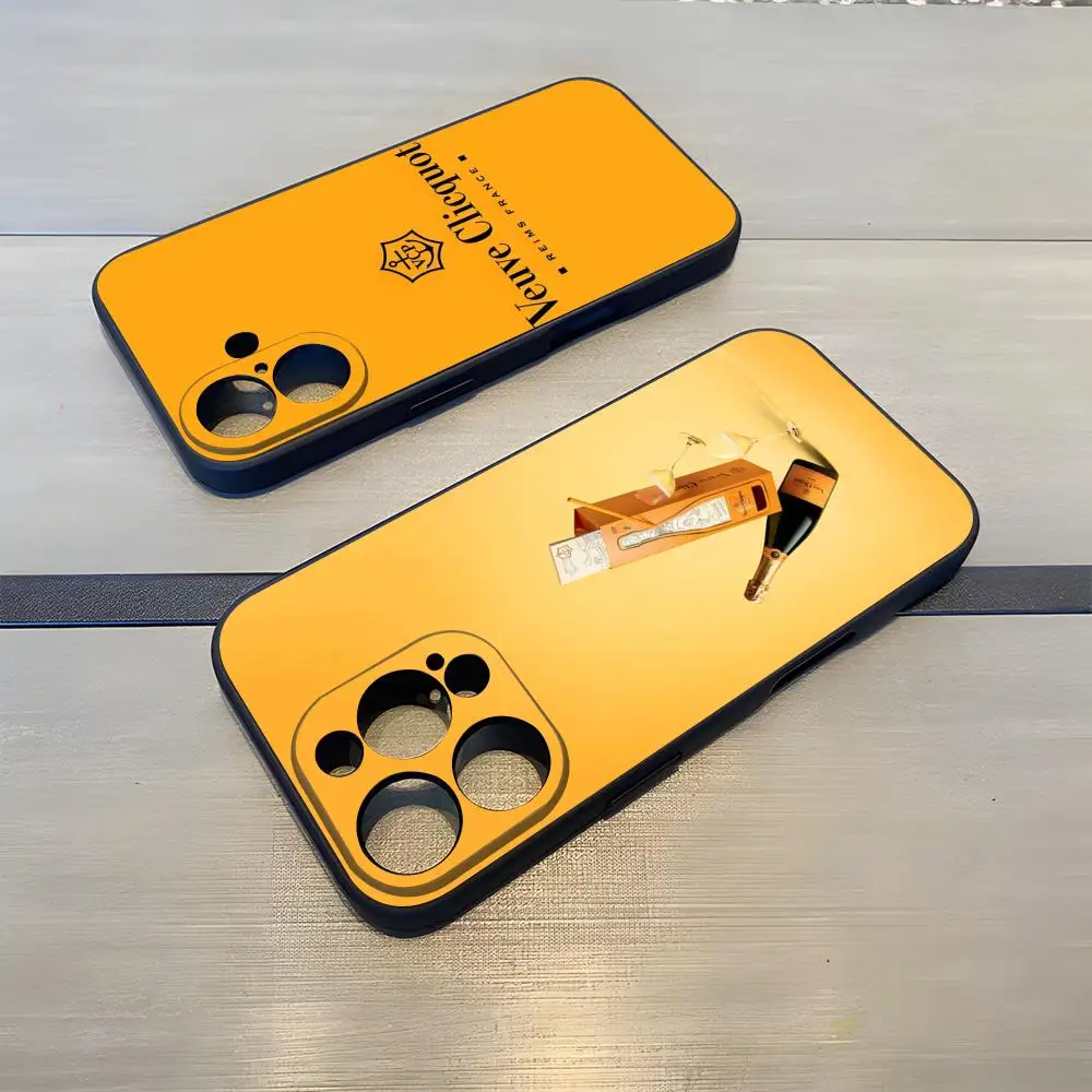 Фото Модный чехол V-Veuve Of C-Clicquot для iPhone 17 Air 16 E Pro Max 15 14 13 Mini 12 Pro 11 Max Plus, черный, мягкий, силиконовый №1