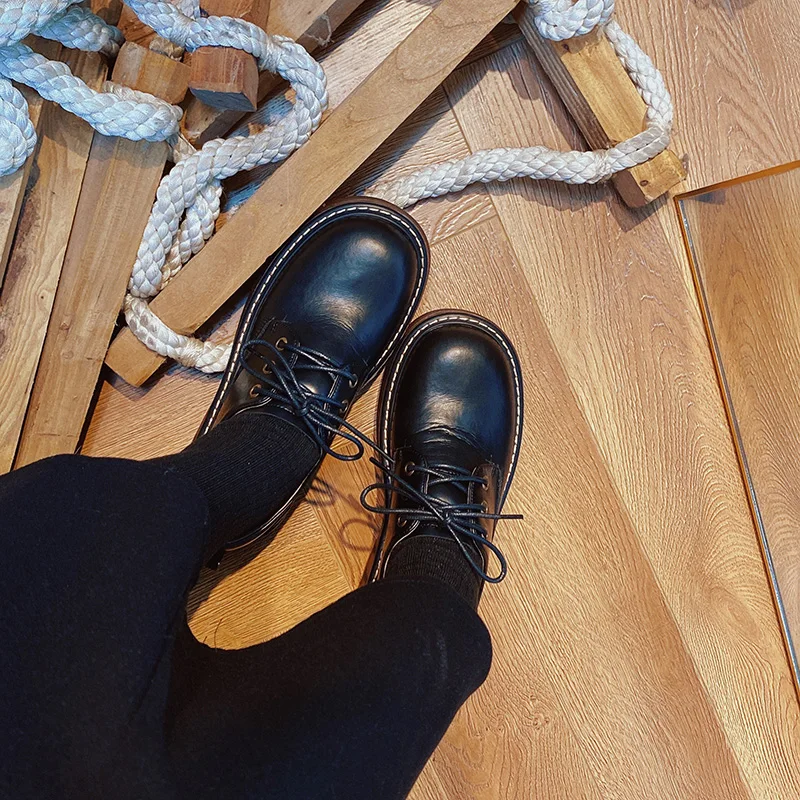 Весенние женские туфли из спилка в стиле преппи модные дерби британском