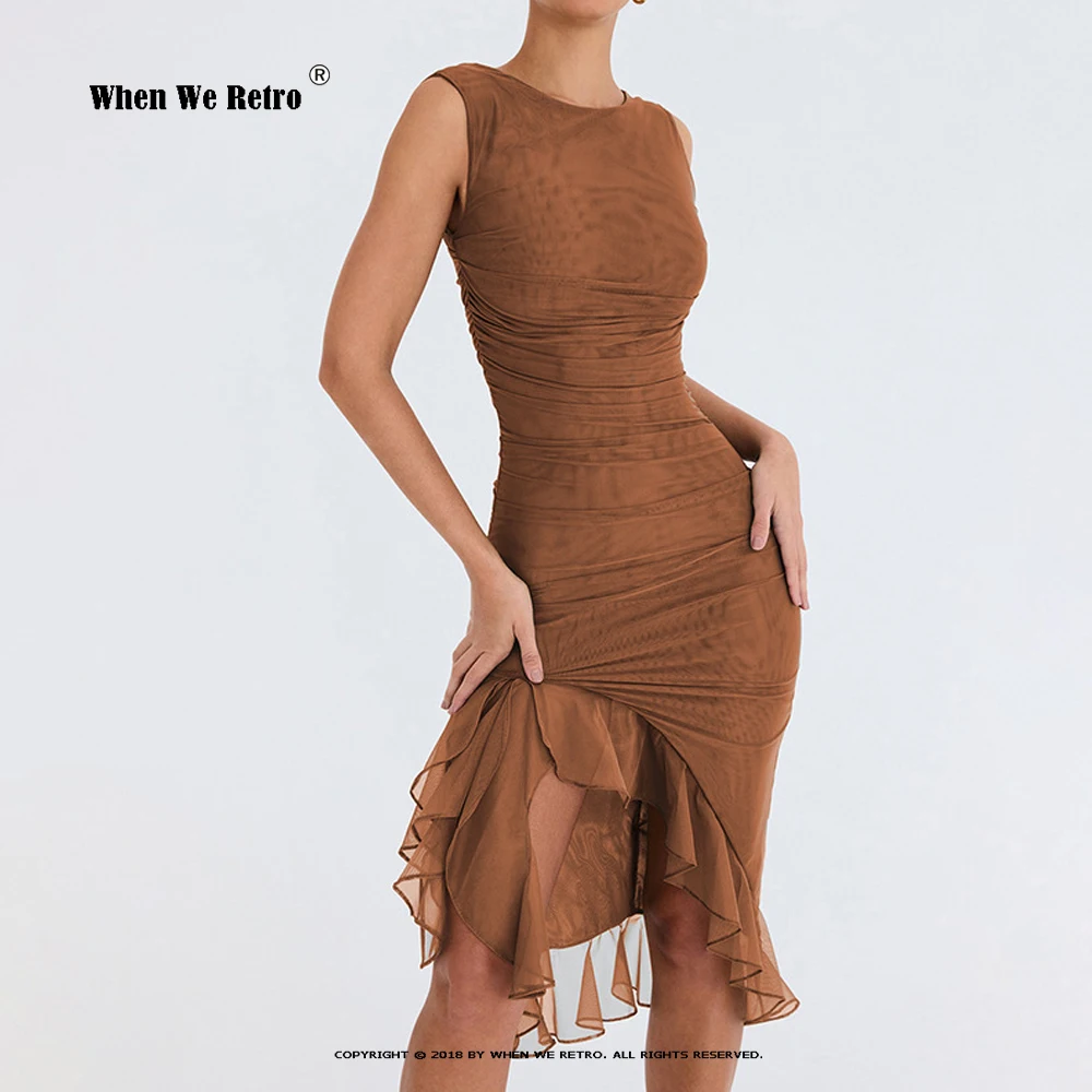 

Женское платье-карандаш средней длины, с рюшами и круглым вырезом