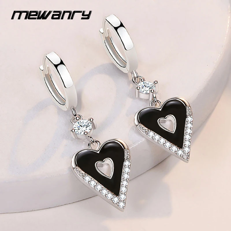 

Женское свадебное украшение в виде сердца, со сверкающими фианитами