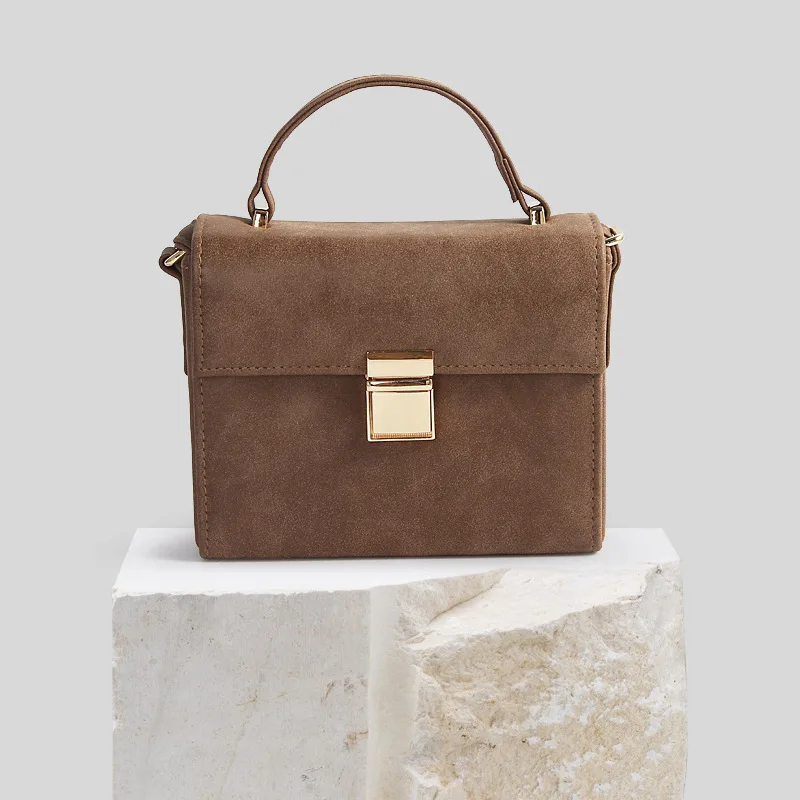 

Новинка Осень-зима 2022, Женская матовая текстурная сумка в стиле ретро с замком, модная квадратная женская сумка-мессенджер на одно плечо