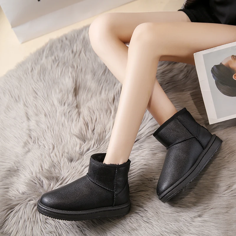 Snow Boots Women's Short-tube Thickened Cotton Shoes Non-slip Winter New Set Foot Student Women's Shoes 2022 Warm Nude Boots