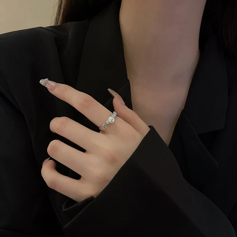 

Ins Popular Zircon Ring Female Pearl Ring Sexy Girl's Fashion Ring Light Luxury Jewelry Wholesale