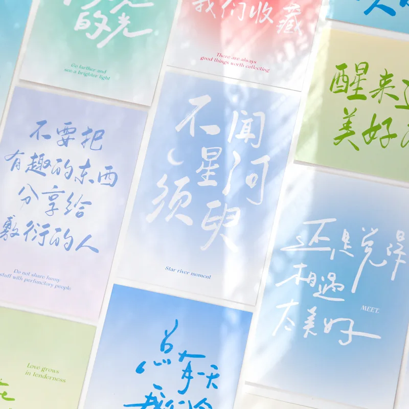 

Маленькие красивые почтовые открытки в коробке, в эстетике, креативная копия, настенное украшение, рекламный щит