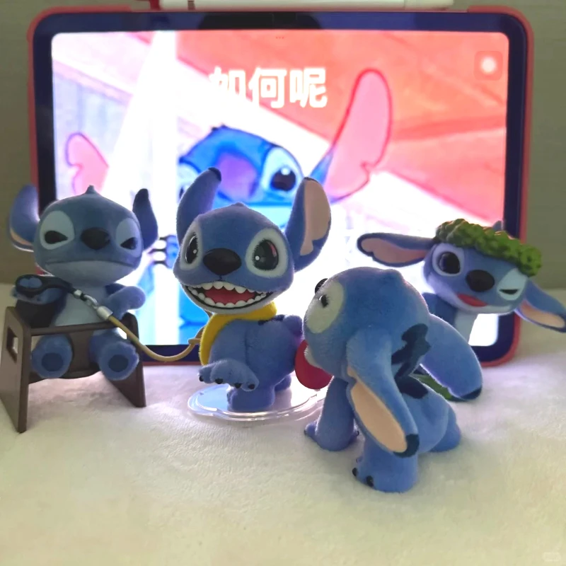 Фото Серия Blind Box «Stitch Ohana Means Family»: Кавайные фигурки Стича, таинственная коробка, декор для рабочего стола, игрушки, аниме-фигурки, подарок-сюрприз №5