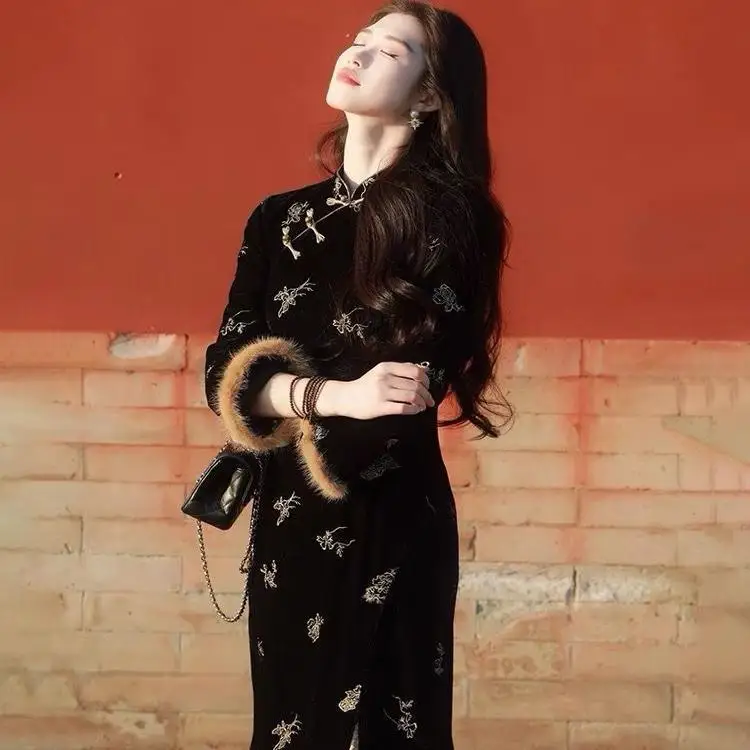 Ling Qian Zihe Yumo 2024 новое облегающее платье Cheongsam в китайском стиле ретро из двух