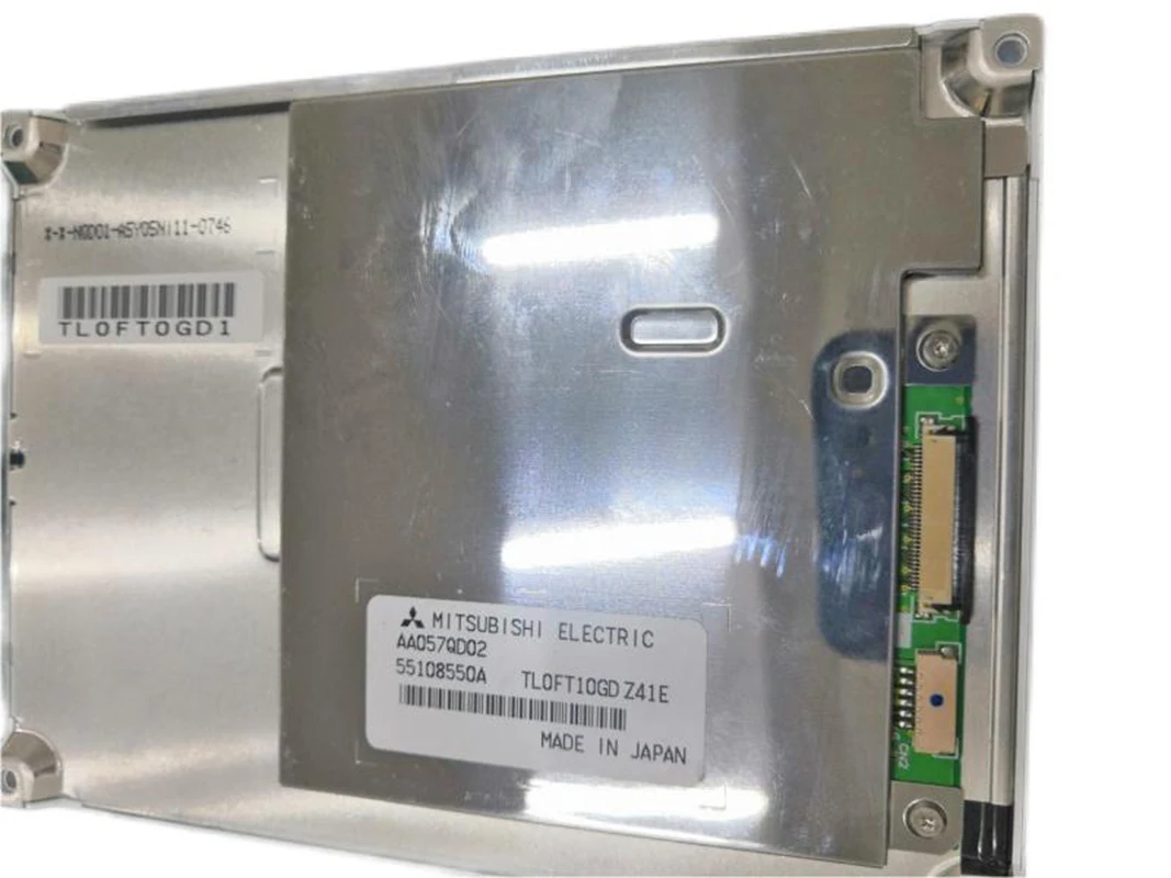 

Free shipping LCD Display Screen AA057QD02