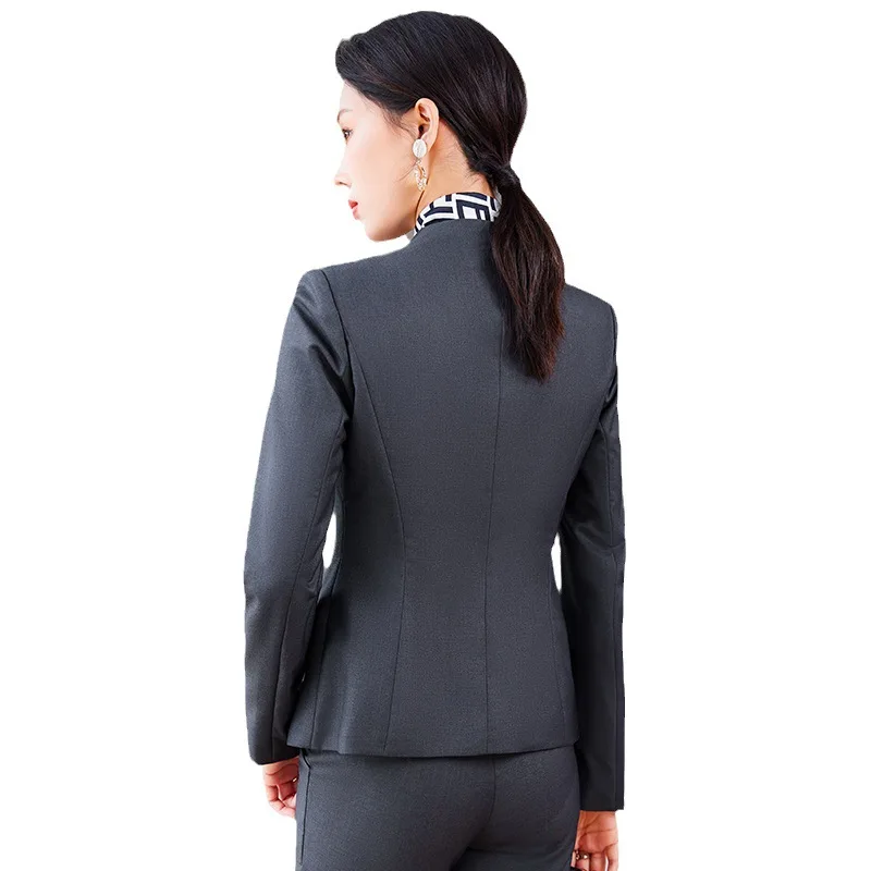 Женский деловой костюм на осень и зиму модный высококлассный темпераментный