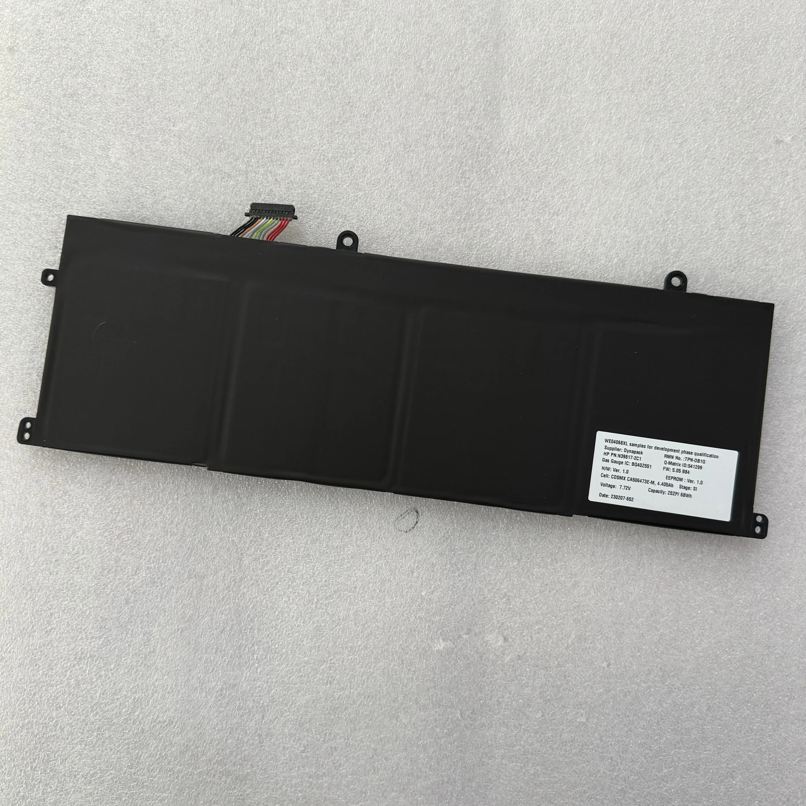 Аккумулятор для ноутбука WE04XL 7 72 в/68 Втч/8368 мАч