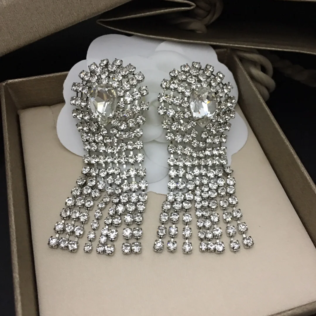 

European and American popular tassel earrings