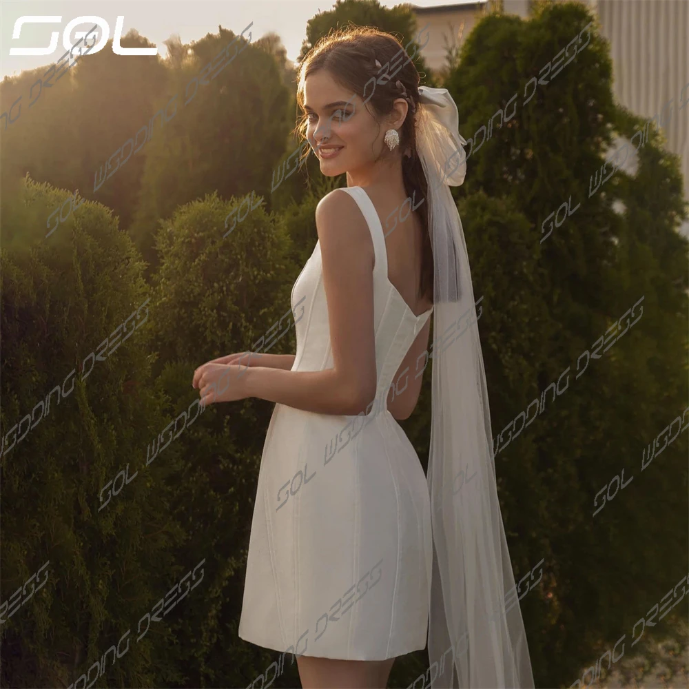 Женское праздничное короткое платье без рукавов с квадратным вырезом