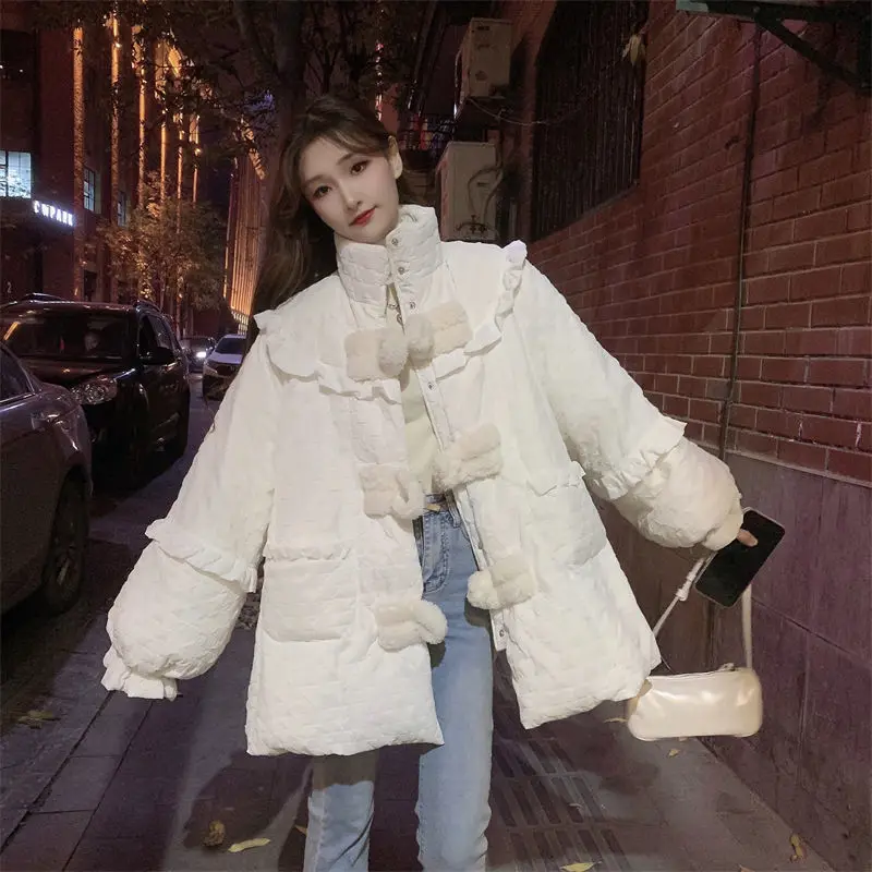 Fashion Parkas Disc Buckle Thick Padded Jacket Super Hot Winter Women's Coat Loose White Down Cotton Coat New Cheap Wholesale